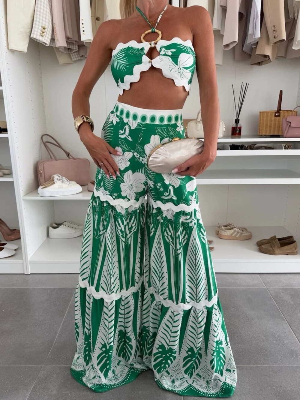 Green Tropical Print Wide-Leg Pants by